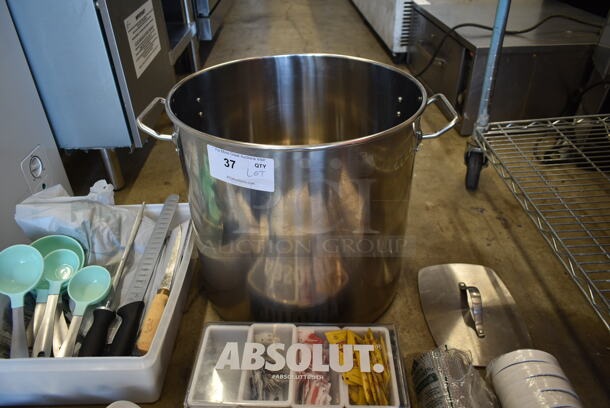 ALL ONE MONEY! Lot of Various Items Including Metal Stock Pot and Utensils - Image 4 of 6
