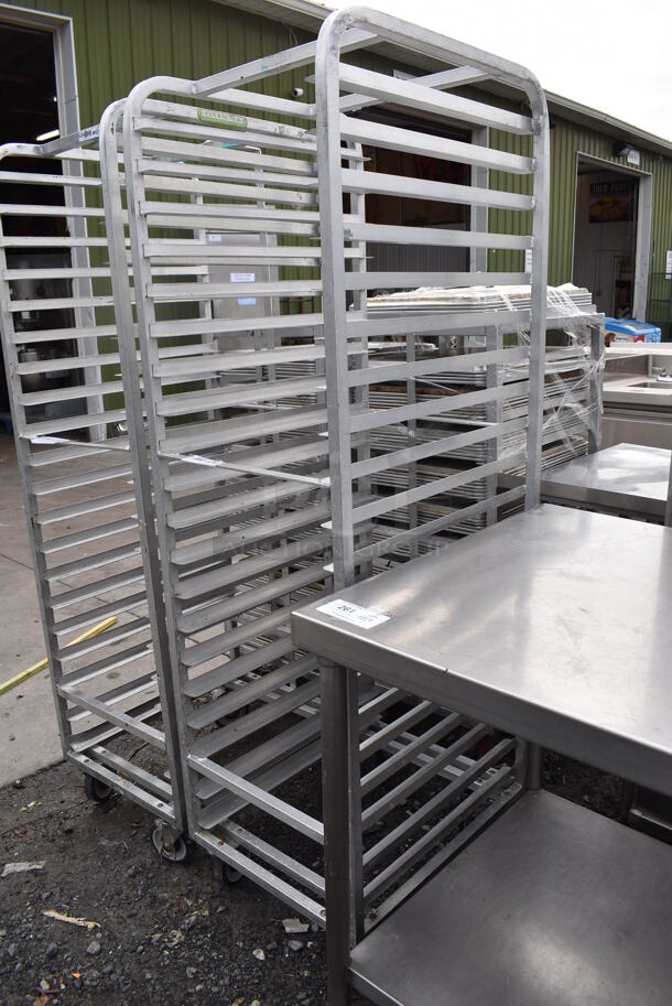 Metal Commercial Pan Transport Rack on Commercial Casters. 20.5x26x70 - Image 3 of 4