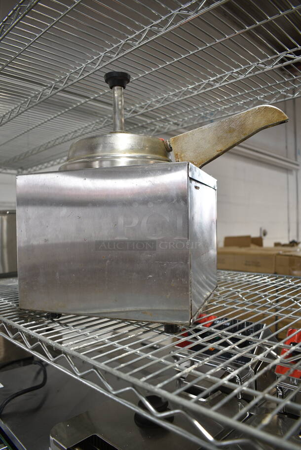 Star 3W SA-HS Stainless Steel Commercial Countertop Food Warmer w/ Pump Top. 120 Volts, 1 Phase. Tested and Working! - Image 3 of 6