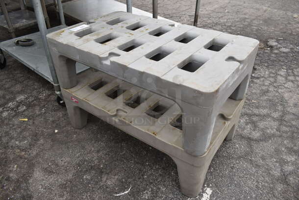 2 Metro Gray Poly Commercial Dunnage Racks. 36x22x12. 2 Times Your Bid!