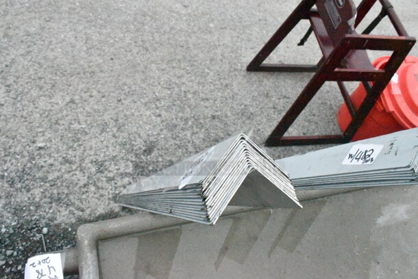 24 Regency 600CG48NAH 16 Gauge Wall Outside Corner Guard - 2" x 48". 24 Times Your Bid!  - Image 4 of 5