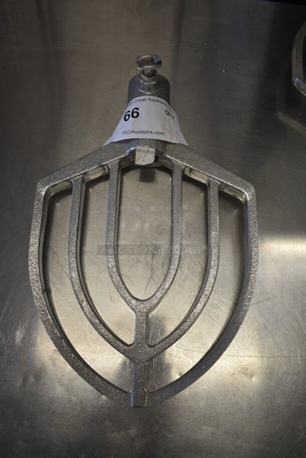 Hobart HL20 Metal Commercial 20 Quart Paddle Attachment for Mixer. 8.75x3x13. - Image 1 of 3