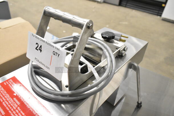 BRAND NEW SCRATCH AND DENT! Edlund 350 Electric Fruit and Vegetable Slicer. 115 Volts, 1 Phase.  - Image 9 of 10