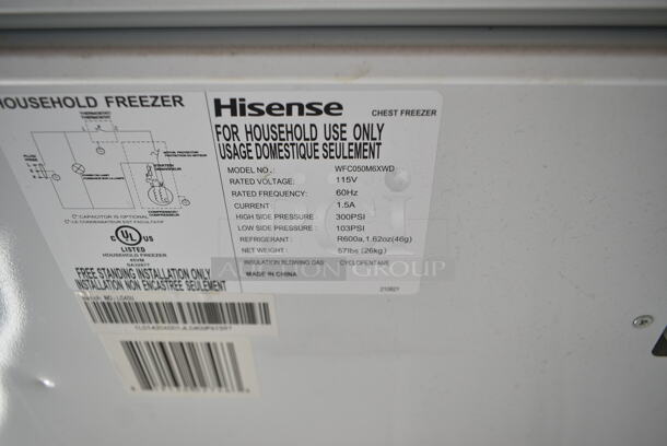 Hisense WFC050M6XWD Metal Chest Freezer w/ Hinge Lid. 115 Volts, 1 Phase. Tested and Working! - Image 4 of 4