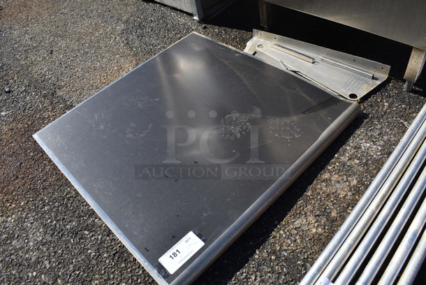 Stainless Steel Shelf and 2 Brackets. 31x31x1 - Image 2 of 3
