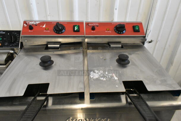 2023 Avantco 177F202 Stainless Steel Commercial Countertop Electric Powered 2 Bay Fryer w/ Lids and Metal Fry Baskets. 208-240 Volts, 1 Phase.
 - Image 4 of 10