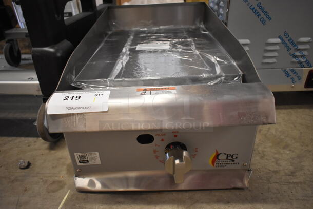 BRAND NEW SCRATCH AND DENT! 2023 Cooking Performance Group CPG 351GTCPG15NL Stainless Steel Commercial Countertop Natural Gas Powered Flat Top Griddle. 30,000 BTU.  - Image 4 of 7