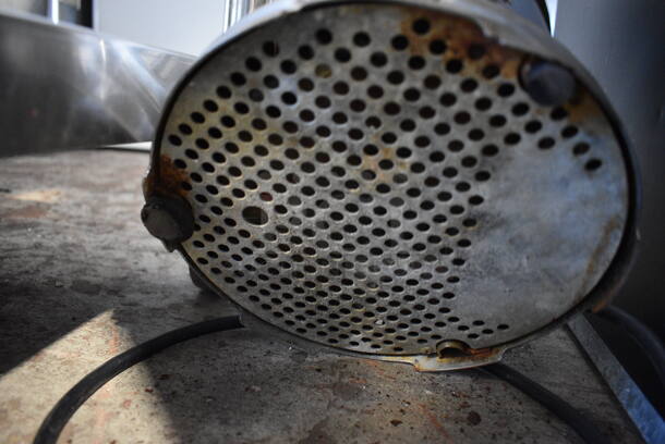 Sunkist Stainless Steel Commercial Countertop Electric Powered Juicer. 115 Volts, 1 Phase. 8x10x18. Tested and Powers On But Parts Do Not Move - Image 4 of 5