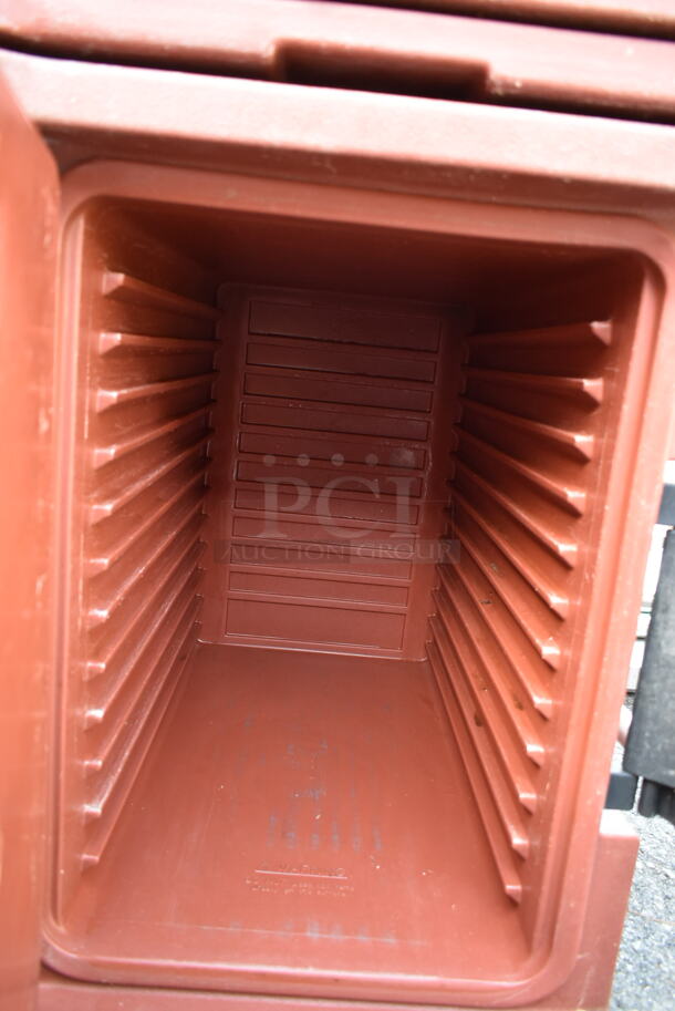 2 Cambro UPC400 Brown Poly Insulated Food Carrying Catering Cases. 2 Times Your Bid! - Image 4 of 6