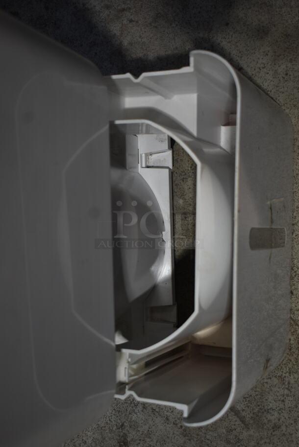 Fehom PD11A Dehumidifier. 120 Volts, 1 Phase.  - Image 4 of 5