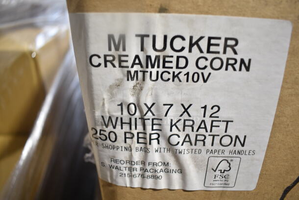 PALLET LOT of 23 BRAND NEW Boxes Including Dart C32HBD PresentaBowls 32 oz Clear Hinged Lid Containers, M Tucker Creamed Corn White Kraft Carton, 49032F300N 32 oz Square Pulp Bowl, Sabert 14080B50 Clear 80 oz./5 lb. Square Bowl. 23 Times Your Bid!  - Image 5 of 6