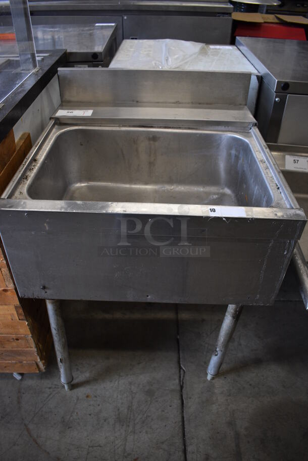 Stainless Steel Commercial Ice Bin. 23x23.5x34