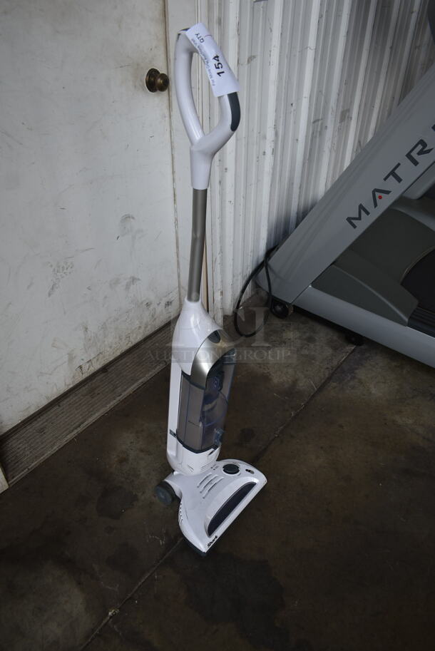 Vacuum Cleaner. Tested and Working! - Image 2 of 5