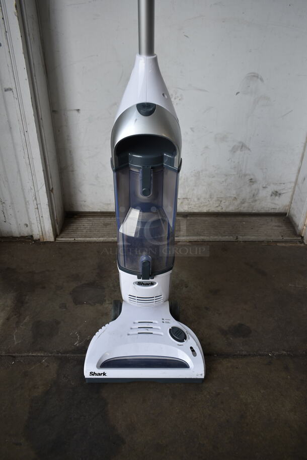 Vacuum Cleaner. Tested and Working! - Image 3 of 5