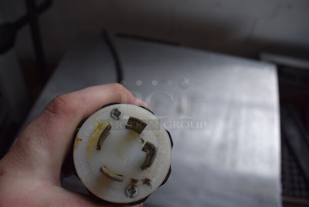 Lang Stainless Steel Commercial Countertop Electric Powered Half Size Convection Oven w/ View Through Door and Metal Oven Racks. 208/240 Volts, 1 Phase.   - Image 5 of 5