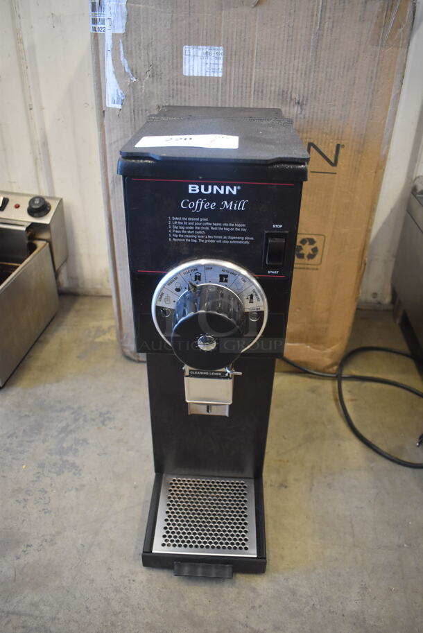 LIKE NEW AND USED A FEW TIMES! 2022 BUNN G1 HD Black Coffee Bean Grinder. 120 Volts 1 Phase. Tested and Working!