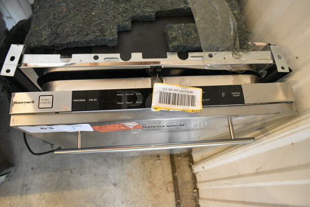 Honeywell HDS18SS 18" Dishwasher with 8 Place settings, 6 Washing Programs. 120 Volts, 1 Phase. - Image 4 of 7