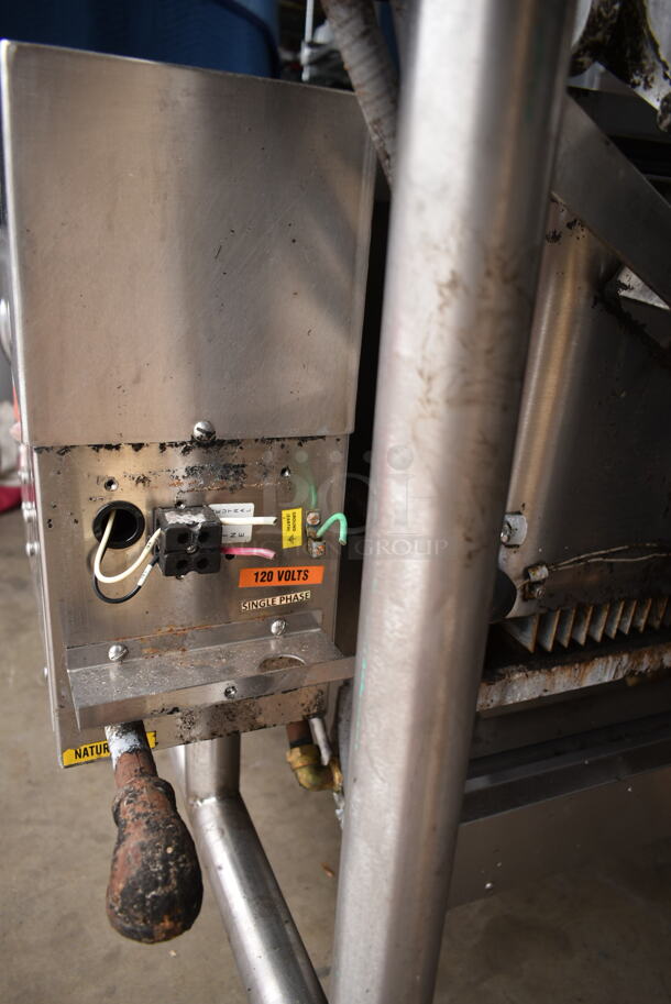 Groen BPM-30G Stainless Steel Commercial Floor Style Natural Gas Powered 30 Gallon Braising Pan. 104,000 BTU.  - Image 9 of 10