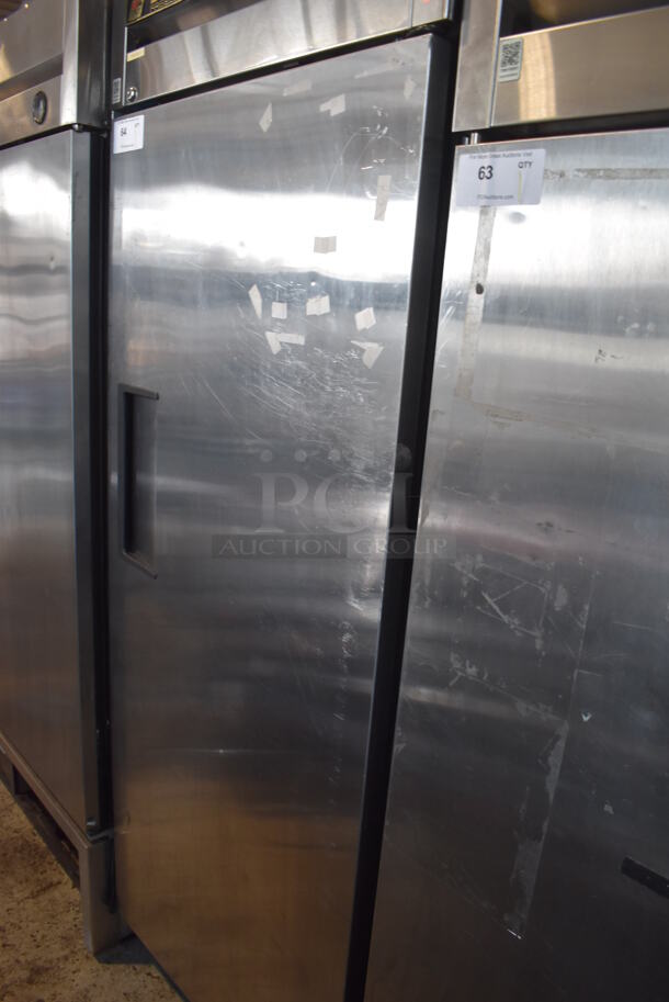 2011 True TG1F-1S ENERGY STAR Stainless Steel Commercial Single Door Reach In Freezer w/ Poly Coated Racks on Commercial Casters. 115 Volts, 1 Phase. Tested and Powers On But Does Not Get Cold - Image 4 of 6