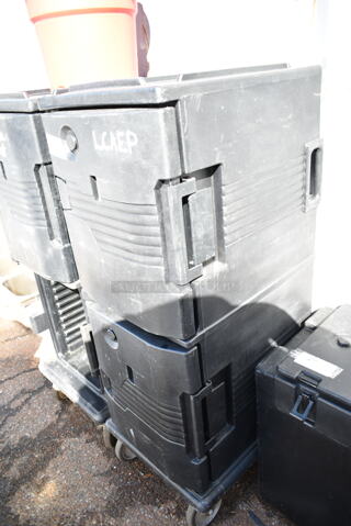 Cambro 47620 Poly 2 Door Reach In Portable Insulated Food Catering Cabinet on Commercial Casters. 