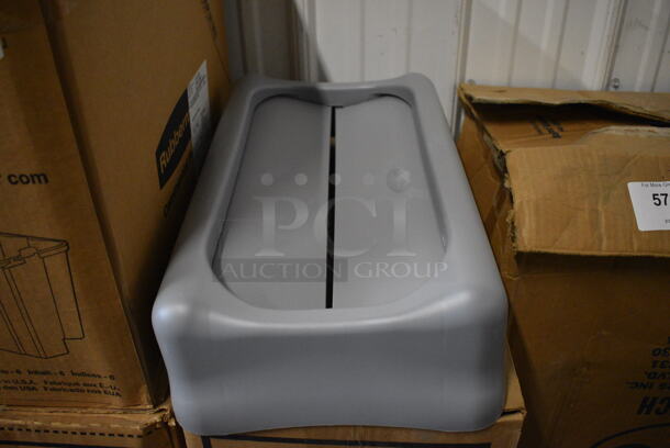 5 BRAND NEW IN BOX! Rubbermaid Gray Poly Slim Jim Trash Can Lids. 11x20x5. 5 Times Your Bid!