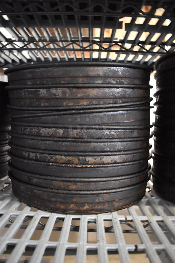 20 Metal Round Pizza Baking Pans. 15x15x2. 20 Times Your Bid! - Image 3 of 3