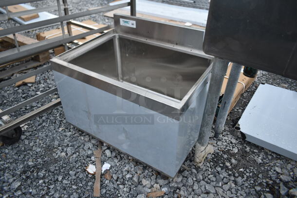 Regency 600IB1824 Stainless Steel Commercial Ice Bin. No Legs. - Image 4 of 4