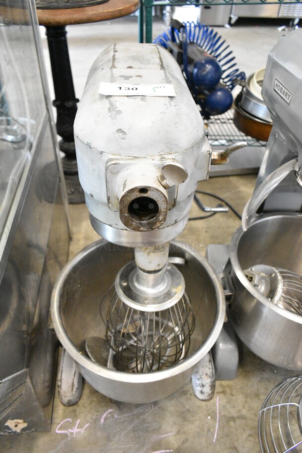 Hobart A-200 Metal Commercial Countertop 20 Quart Planetary Dough Mixer w/ Stainless Steel Mixing Bowl, Dough Hook Paddle and Whisk Attachment. 115 Volts, 1 Phase. Tested and Working!
 - Image 2 of 10