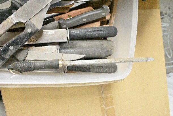 60 SHARPENED Stainless Steel Knives Including Boning Knives. 60 Times Your Bid!  - Image 7 of 7