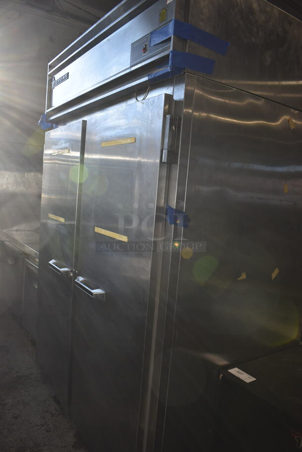 Victory RSA-2D-S7 Stainless Steel Commercial 2 Door Reach In Cooler on Commercial Casters. 115 Volts, 1 Phase. 52x36x83. Tested and Powers On But Does Not Get Cold - Image 3 of 9