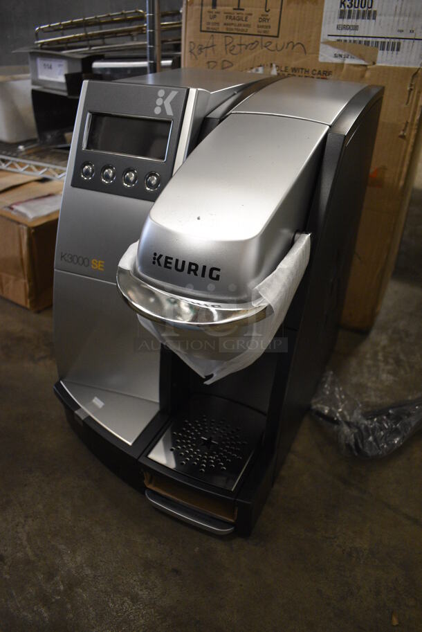 BRAND NEW IN BOX! Keurig Model K3000SE Countertop Single Cup Coffee Machine. 12x19x17.5 - Image 2 of 8