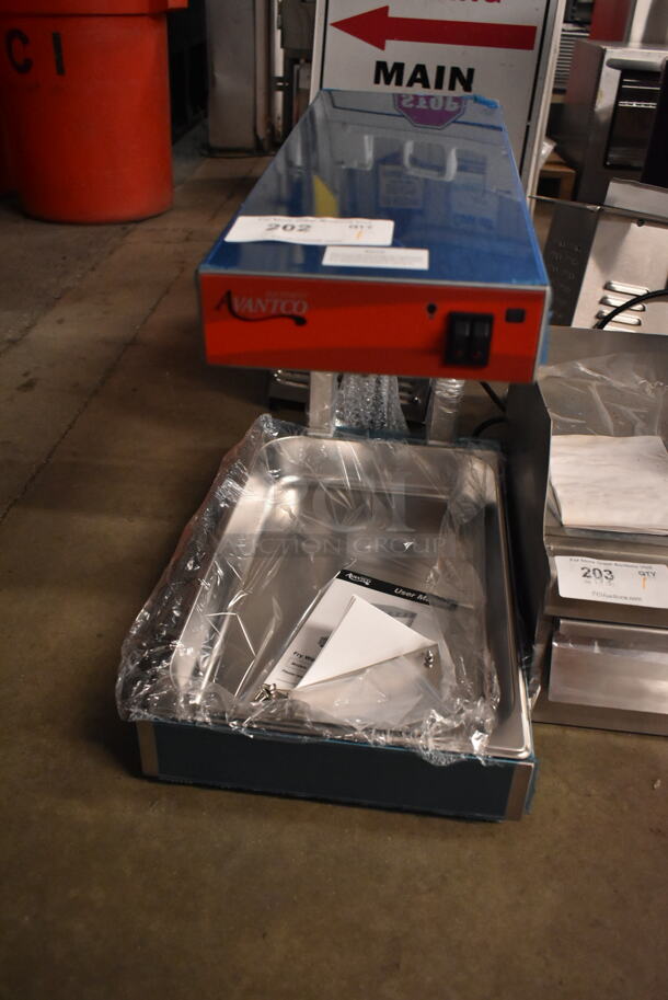 BRAND NEW SCRATCH AND DENT! 2023 Avantco 177FFDS1 Freestanding Infrared French Fry Warmer / Dump Station. 120 Volts, 1 Phase. Tested and Working! - Image 2 of 5