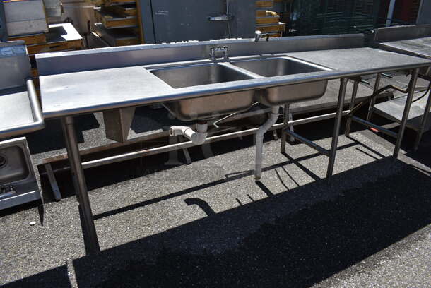 Stainless Steel Commercial 2 Bay Sink w/ Back Splash. 108x30x40. Bays 20x20x8