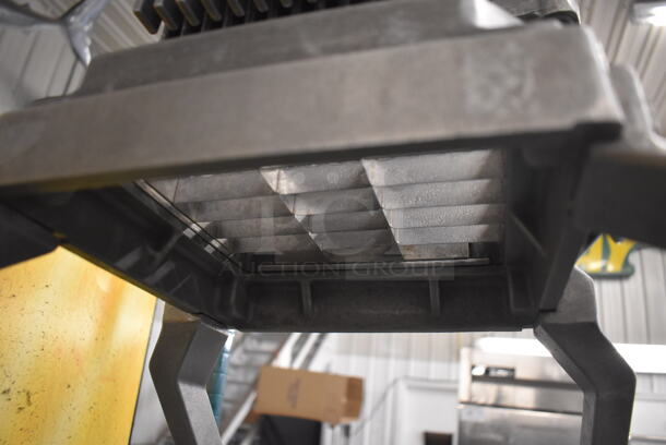 Nemco Metal Commercial Countertop Lettuce Head Cutter. 13x20x20 - Image 3 of 6