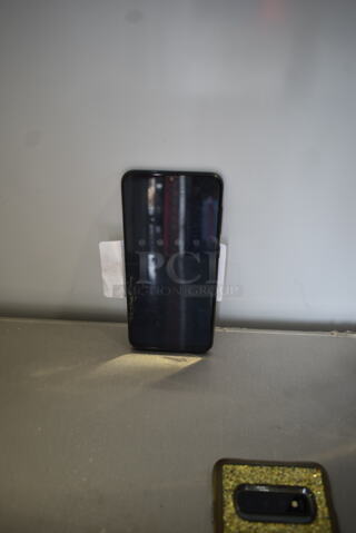 Samsung Smartphone. Phone Has Been Factory Reset. Tested and Working!
