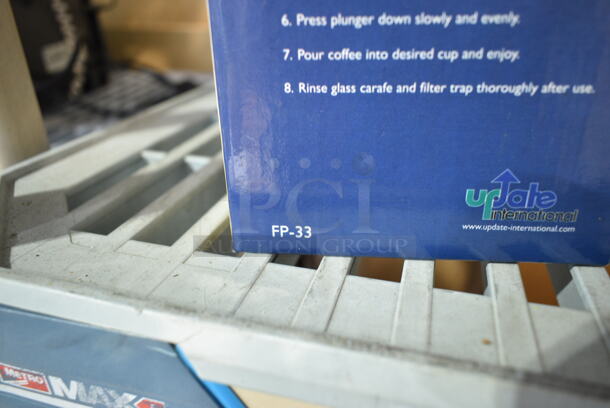 BRAND NEW IN BOX! Update FP-33 33 oz French Press.  - Image 3 of 3