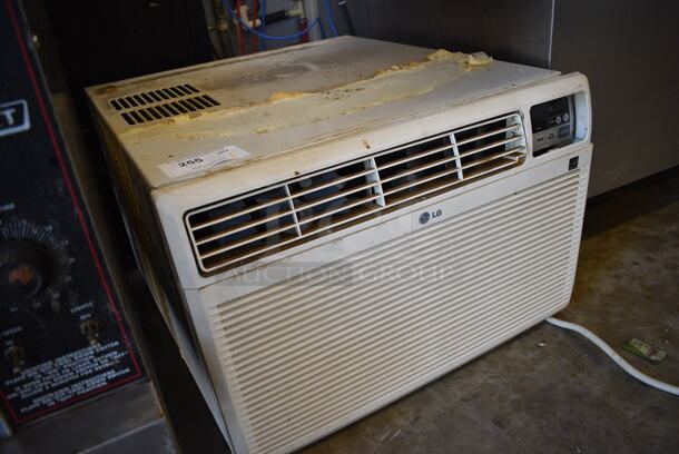 LG Model LWHD2500ERY7 Window Mount Air Conditioning Unit. 208/220 Volts, 1 Phase. 26.5x28.5x18 - Image 4 of 7