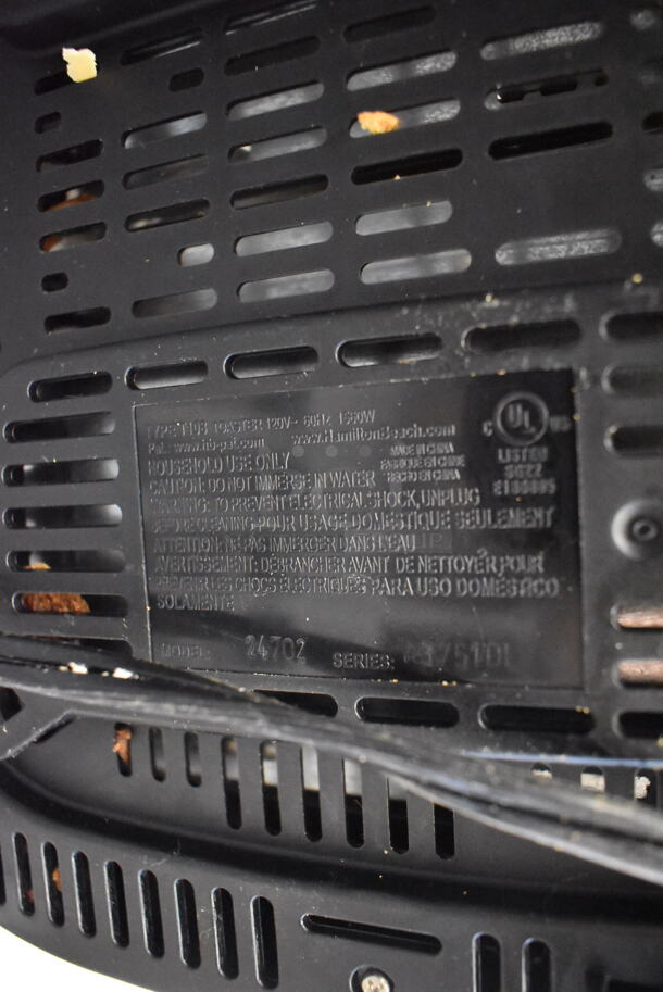 Hamilton Beach Metal Countertop 4 Slot Toaster. 120 Volts, 1 Phase. 11x11.5x8 - Image 4 of 5