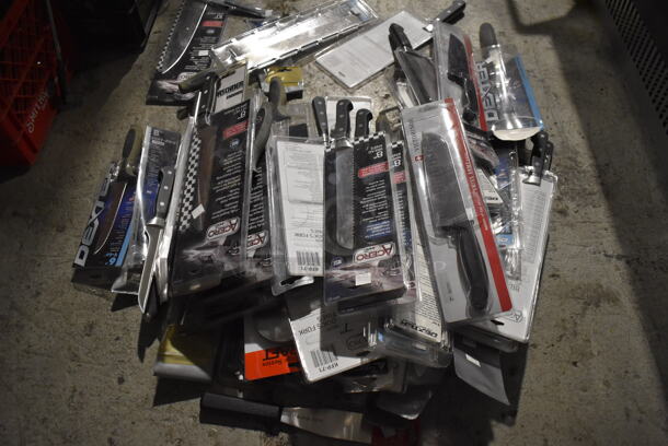 ALL ONE MONEY! Crate of Various BRAND NEW Items Including Knives - Image 1 of 6