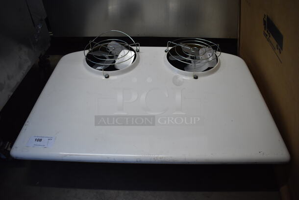 BRAND NEW! Kysor Model 942008 COND KC110 Metal Condenser for Reefer Truck. 40x30x9.5 - Image 3 of 6