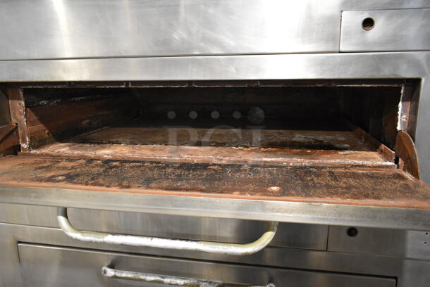 3 325 Stainless Steel Commercial Natural Gas Powered Bakery Oven Pizza Ovens. - Image 7 of 11