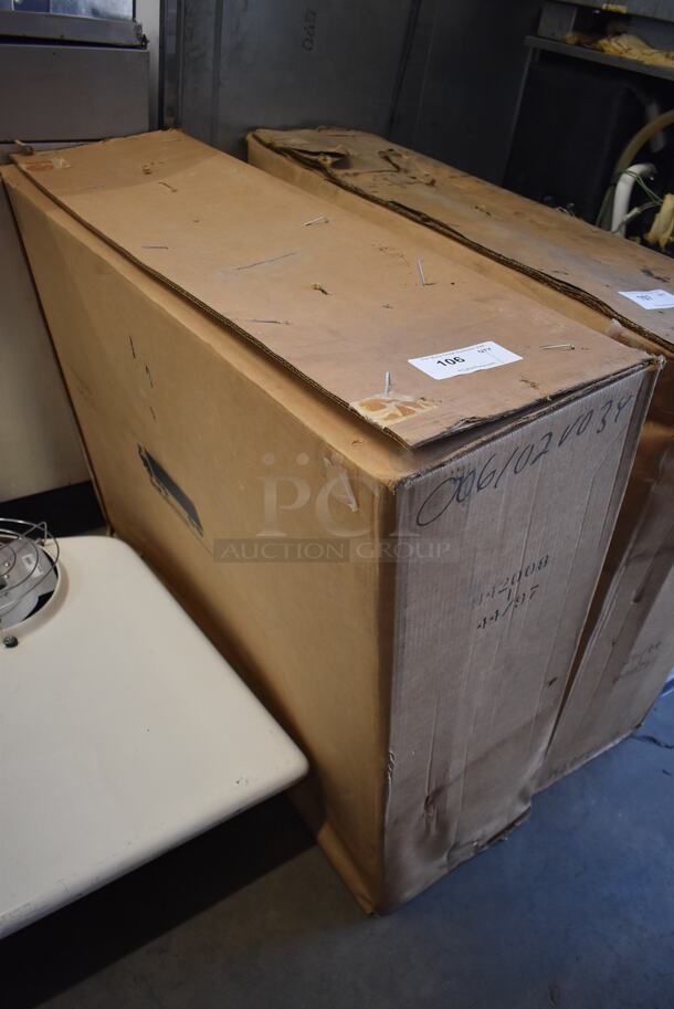 BRAND NEW IN BOX! Kysor Model 942008 COND KC110 Metal Condenser for Reefer Truck. 40x30x9.5 - Image 6 of 6