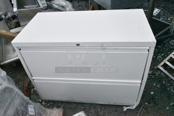 BRAND NEW SCRATCH AND DENT! White Metal 2 Drawer Filing Cabinet.  - Image 2 of 7