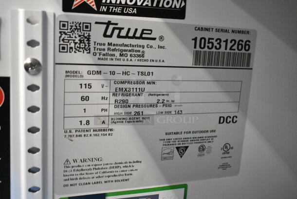2022 True GDM-10-HC Metal Commercial Single Door Reach In Cooler Merchandiser w/ Poly Coated Racks. 115 Volts, 1 Phase. Tested and Working! - Image 3 of 3