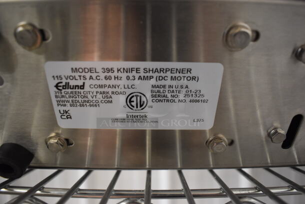 BRAND NEW IN BOX! Edlund 395 Stainless Steel Countertop Electric Powered Knife Sharpener with Guides. 115 Volts, 1 Phase. 9x4x5. Tested and Working! - Image 4 of 6