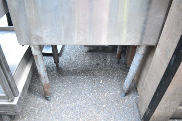 Krowne B24 Stainless Steel Commercial Ice Bin.  - Image 2 of 4