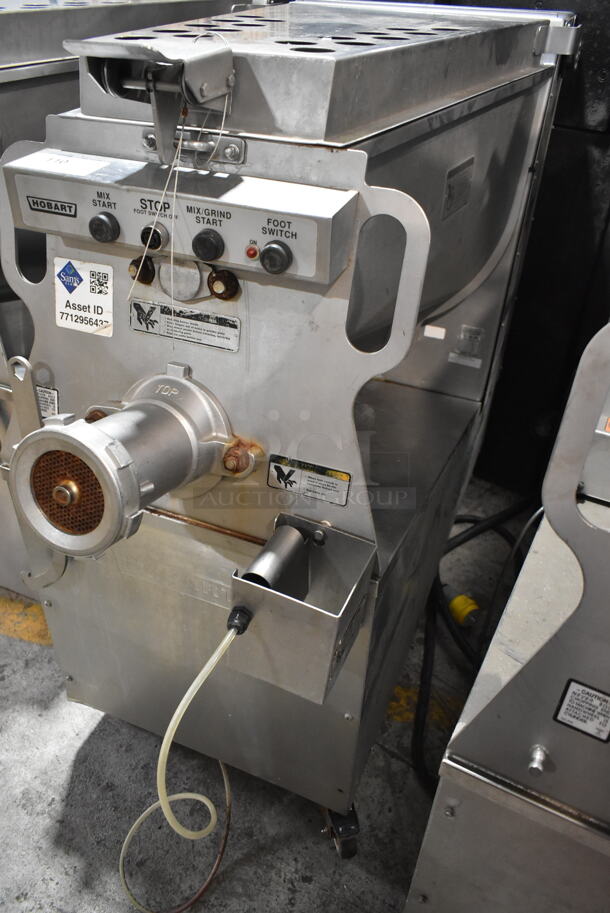 Hobart MG2032 Metal Commercial Floor Style Electric Powered Meat Mixer Grinder w/ Foot Pedal on Commercial Casters. 208 Volts, 3 Phase. Tested and Working! - Image 4 of 9