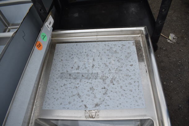 BRAND NEW SCRATCH AND DENT! Regency 600S22424224 98" 16 Gauge Stainless Steel Two Compartment Commercial Sink with Galvanized Steel Legs and 2 Drainboards - 24" x 24" x 14" Bowls.  - Image 4 of 9