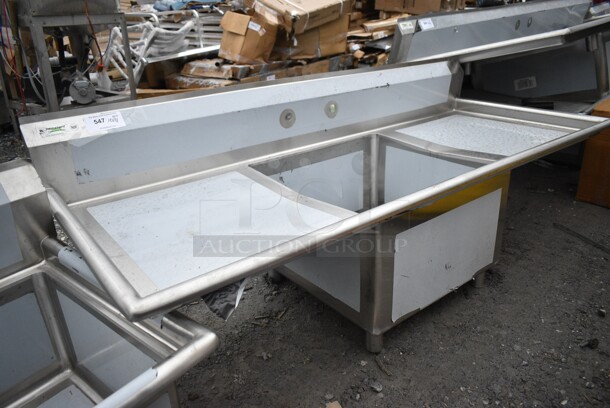 BRAND NEW SCRATCH AND DENT! Regency 600S12424224 Stainless Steel Single Bay Sink w/ Dual Drain Boards. Bay 24x24x14. Drain Boards 22.5x26. No Legs. - Image 3 of 7