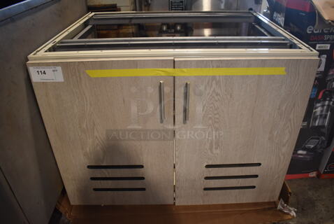 BRAND NEW! Royston 1712699 Wood Pattern 2 Door Cabinet. 36x29x28